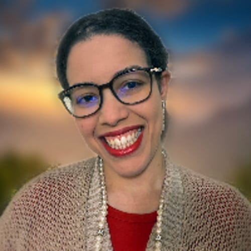 Headshot of Naemmy Thompson, LCSW