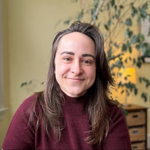 Headshot of Suzanne Adams, CP