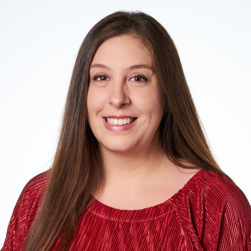 Headshot of Lindsay Martin, LPC
