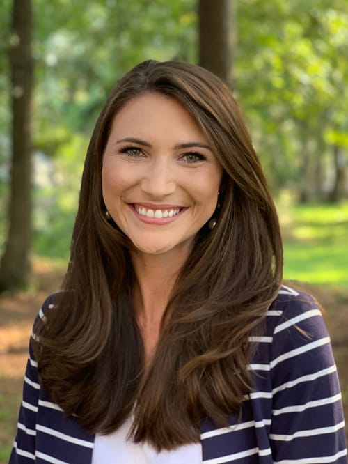 Headshot of Alicia Lucas, LMFT