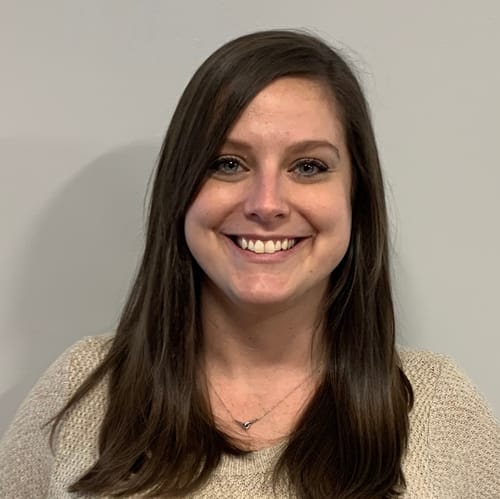 Headshot of Alicia Kaveney, LPC
