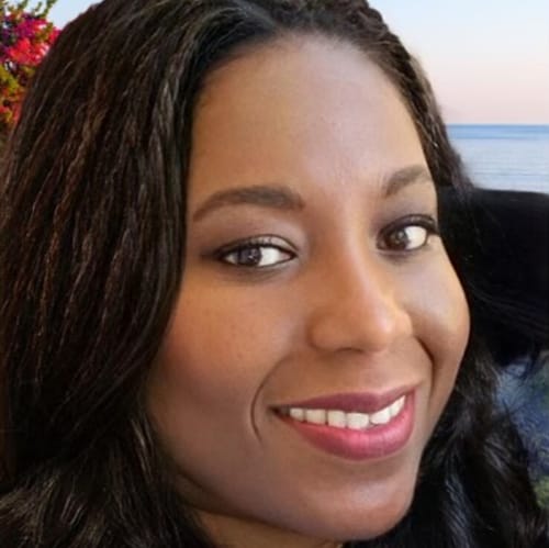 Headshot of Carlene Osunmo, LPC