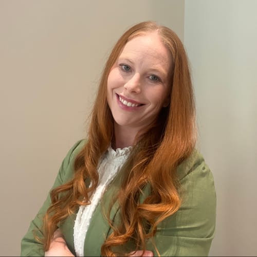 Headshot of Lauren Hawkins, LPC