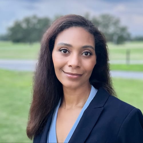 Headshot of Vanessa Batiste-Leal, LPC