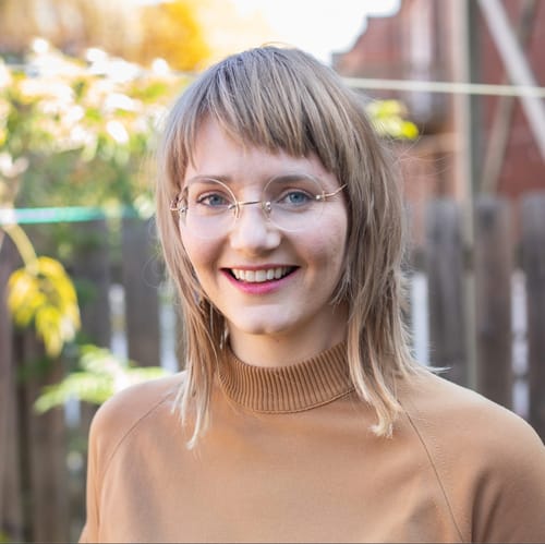 Headshot of Tara Hoppe, LPC