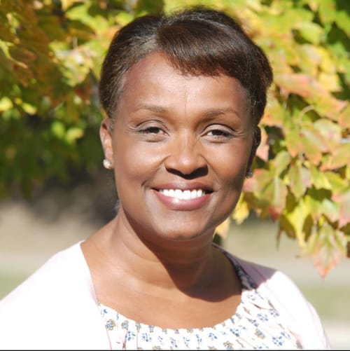 Headshot of Dianne Cosey, LCSW