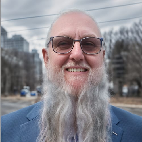 Headshot of Shawn Lowry, LPC