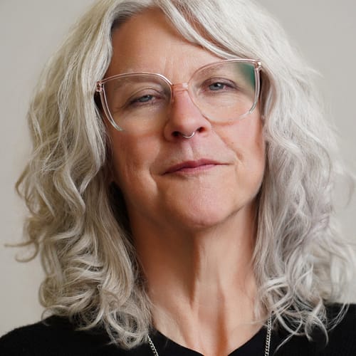 Headshot of Shelly Mohnkern, LCPC