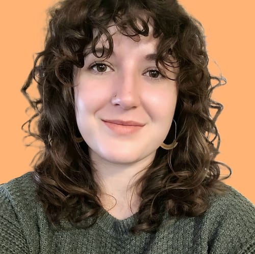 Headshot of Chloe Ragusa, LCSW