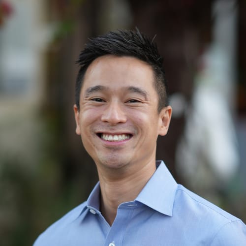 Headshot of Andrew Lampley, MD
