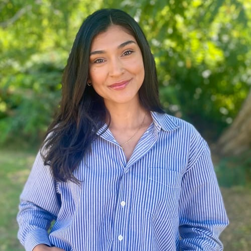 Headshot of Traysi Flores Izquierdo, LMFT