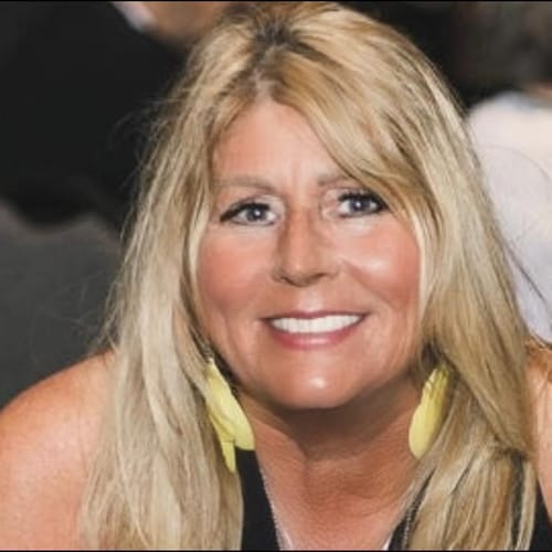 Headshot of Johnna Turnage, LPCC