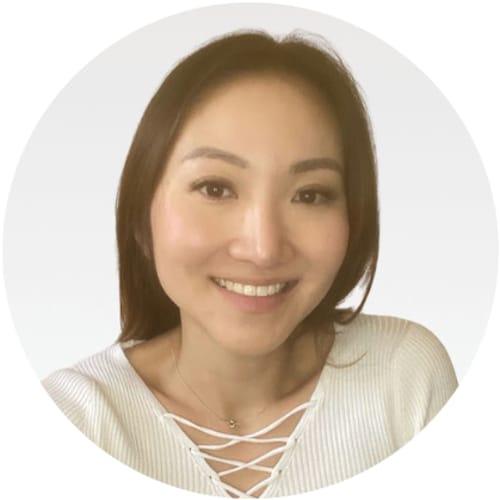 Headshot of Vanessa Tan, LMFT
