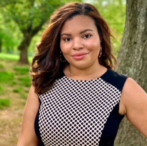 Headshot of Simone Waters, LCSW