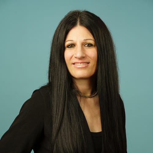 Headshot of Lynn Curtin, LMHC