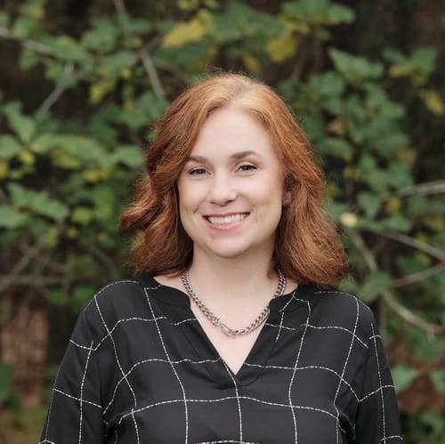 Headshot of Cynthia Leon, LPC