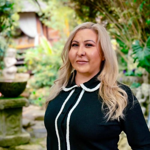 Headshot of Vanessa Acero, LPC