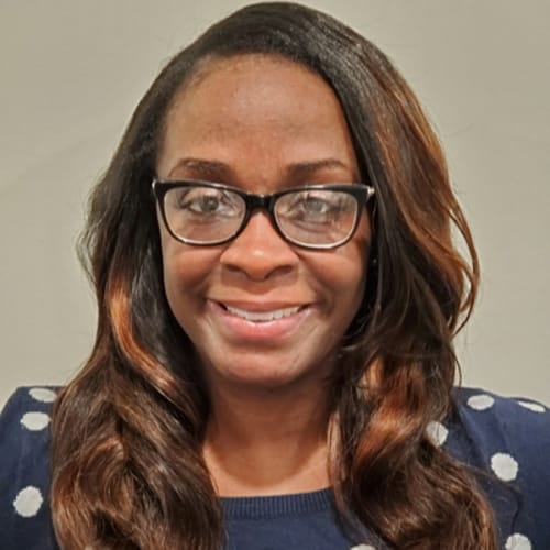 Headshot of Tayibah Bemiah, LPC