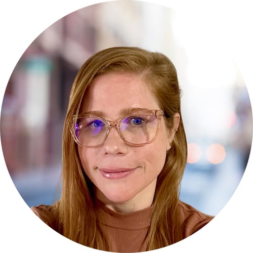 Headshot of Amanda Ray, LCSW