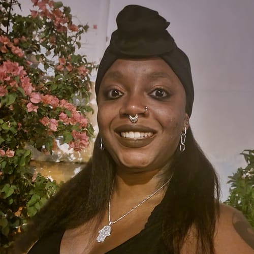 Headshot of Vernice Morris, LCSW