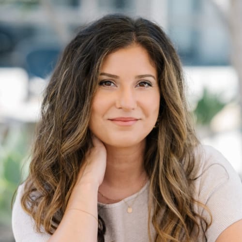 Headshot of Katherine Van Heerden, LMFT