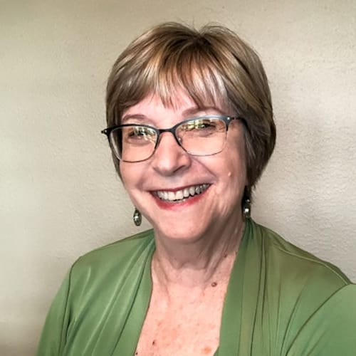 Headshot of Carolyn Turner, LPC