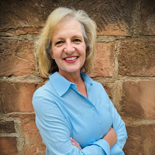 Headshot of Karen McCarty, LPC