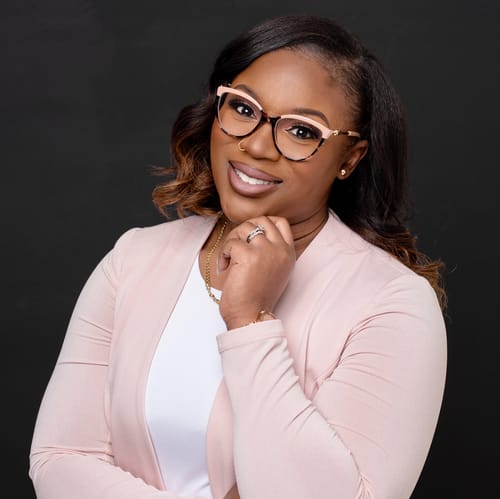 Headshot of Tiesha Gardner, LPC