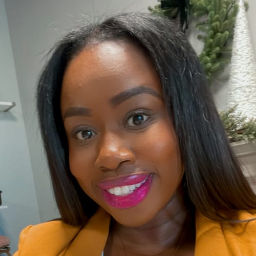 Headshot of Kafilat Oseni, LPC