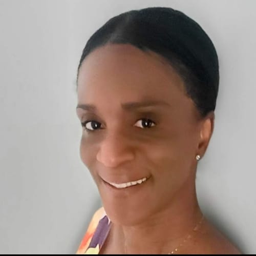 Headshot of LaVerne Lake, LMHC