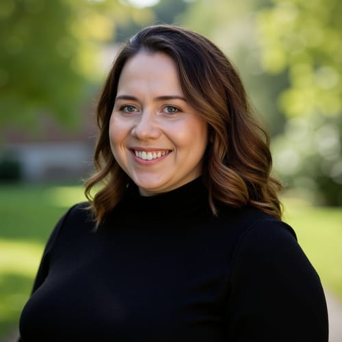 Headshot of Jaclyn Kimmel, LPC