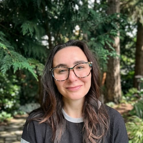 Headshot of Nicole Riccio, LMHC