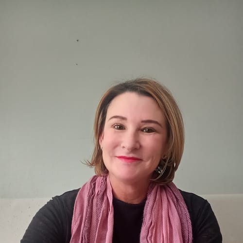 Headshot of Elizabeth Andrew, LPC