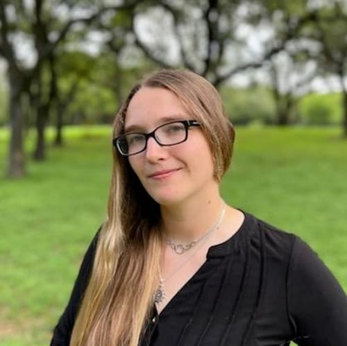 Headshot of Taylor Conable, LMFT