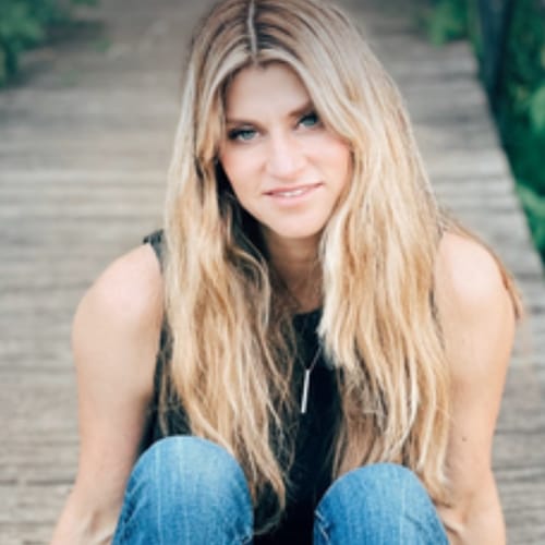 Headshot of Courtney Dombrowski, LPC