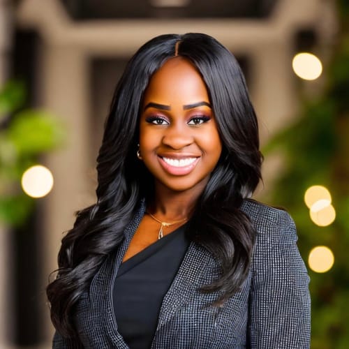 Headshot of Grace Muthami, CRNP