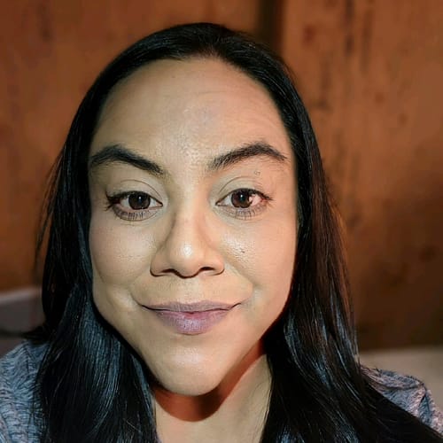 Headshot of Davida Rodriguez, LMFT