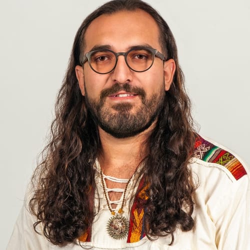 Headshot of Ulysses Diaz, LCSW