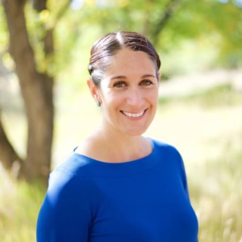 Headshot of Jennifer Hight, LPC