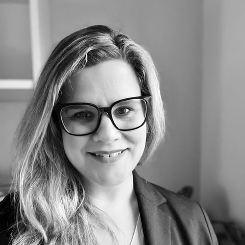 Headshot of Meghan Arfsten, LMHC