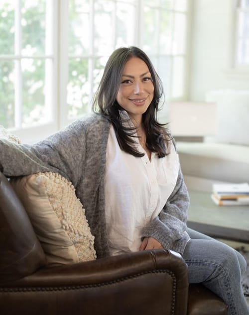 Headshot of Stephanie Alvarez, LCSW