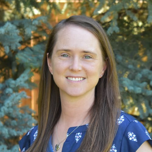 Headshot of Heather Thompson, LPC