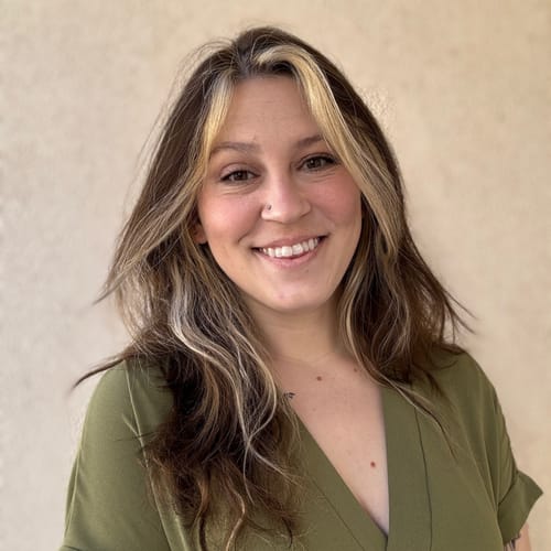 Headshot of Samantha Bender, LCSW