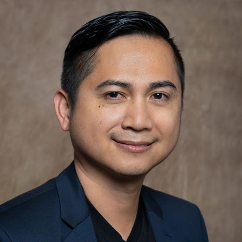 Headshot of Nehemiah Zarate-Rourke, ARNP