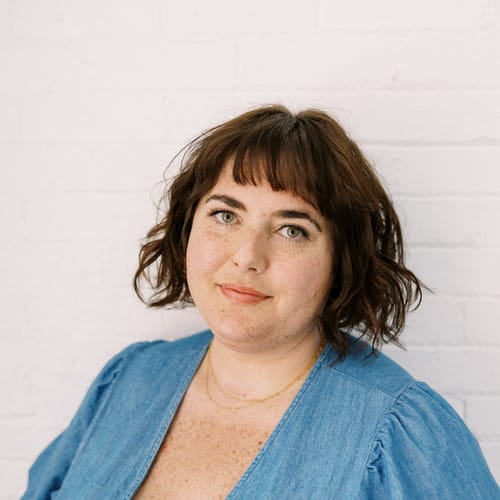 Headshot of Elizabeth Armstrong, LPC