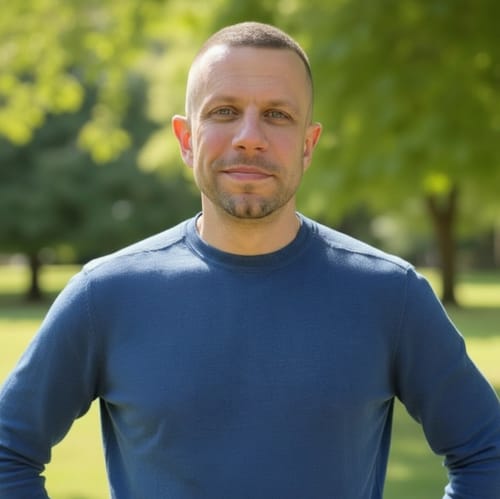 Headshot of Robert Yurisko, LCSW