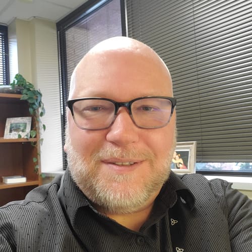 Headshot of Thomas Mittelsteadt, LPC