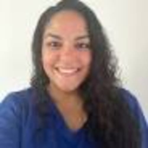 Headshot of Leanette Perera, LMHC