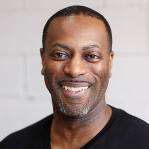 Headshot of Rhondell McGuire, LPC