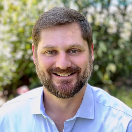 Headshot of Perry Bishop, APN